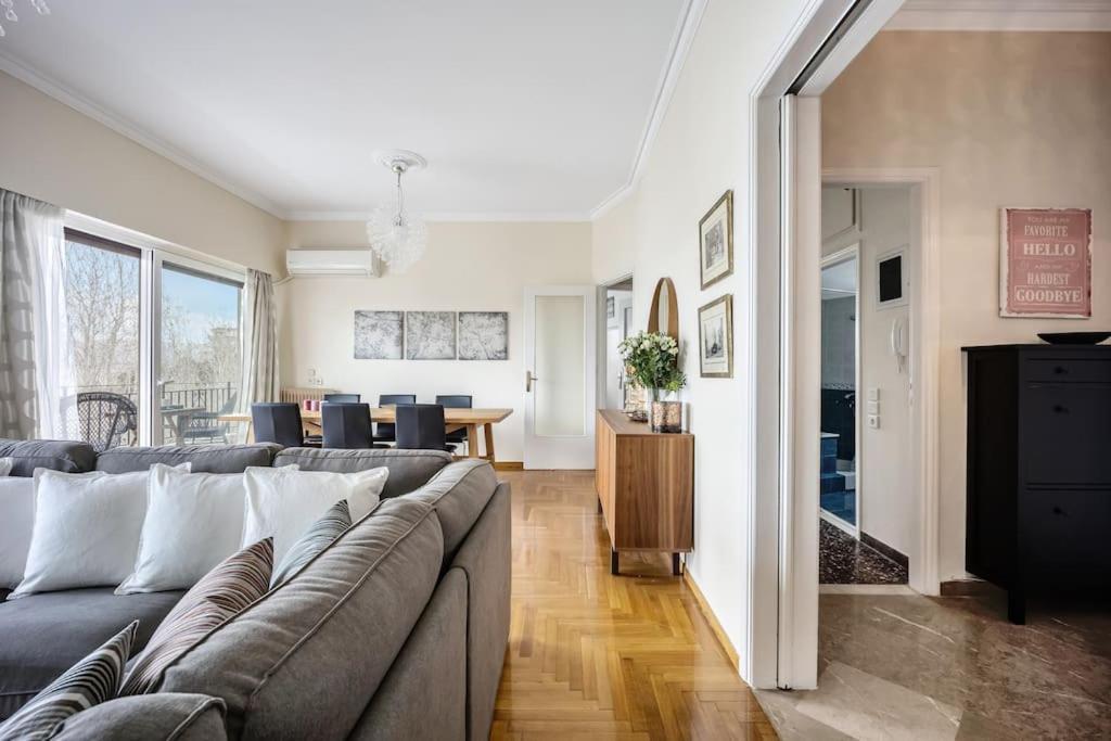 Bright Central Apartment With Splendid Sea View! Chalkís Kültér fotó