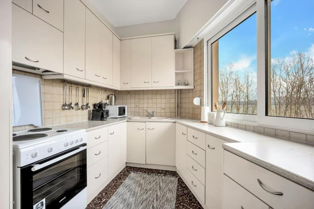 Bright Central Apartment With Splendid Sea View! Chalkís Kültér fotó